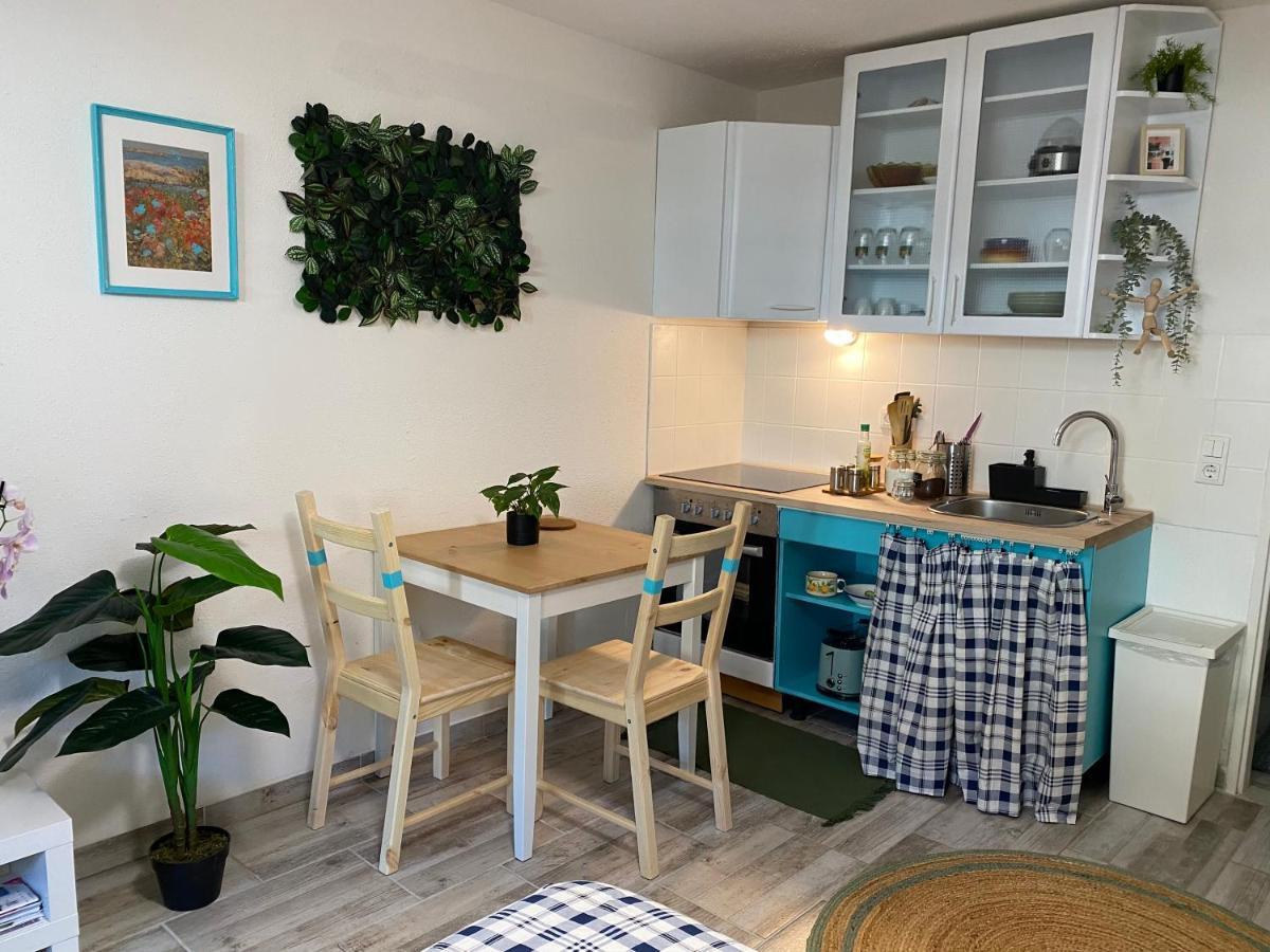 Sweet Home Apartment Hannover West - Contactless Check-In Экстерьер фото