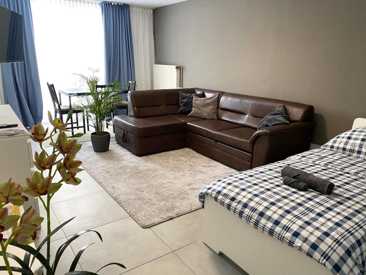 Sweet Home Apartment Hannover West - Contactless Check-In Экстерьер фото