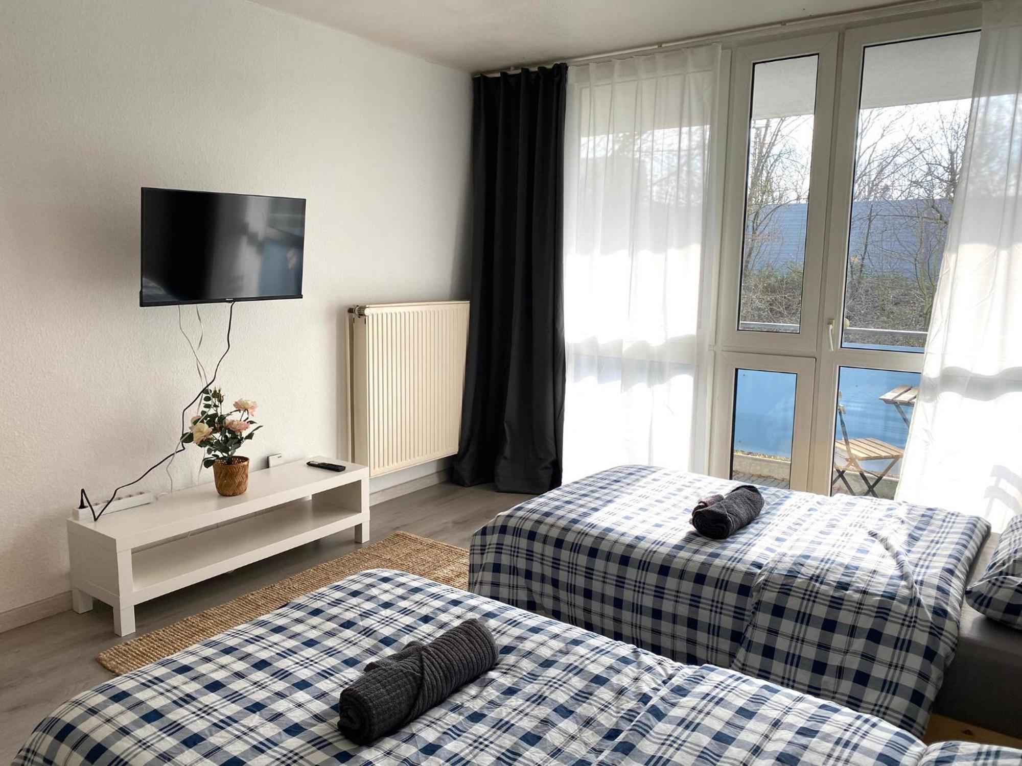 Sweet Home Apartment Hannover West - Contactless Check-In Экстерьер фото