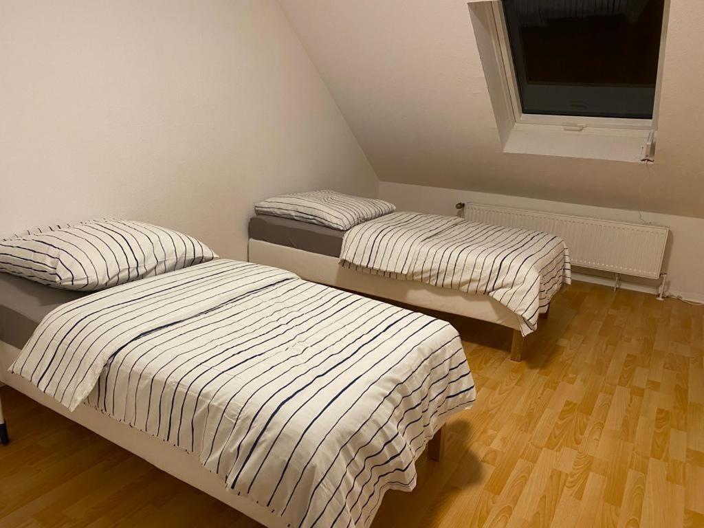 Sweet Home Apartment Hannover West - Contactless Check-In Экстерьер фото