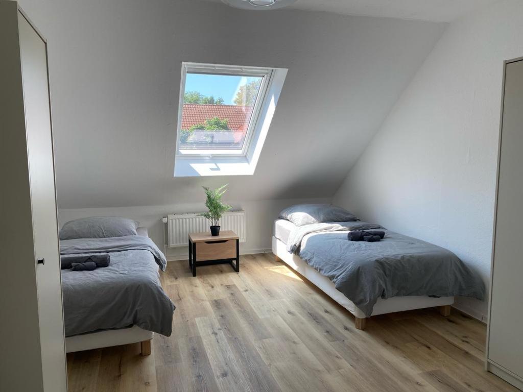 Sweet Home Apartment Hannover West - Contactless Check-In Экстерьер фото