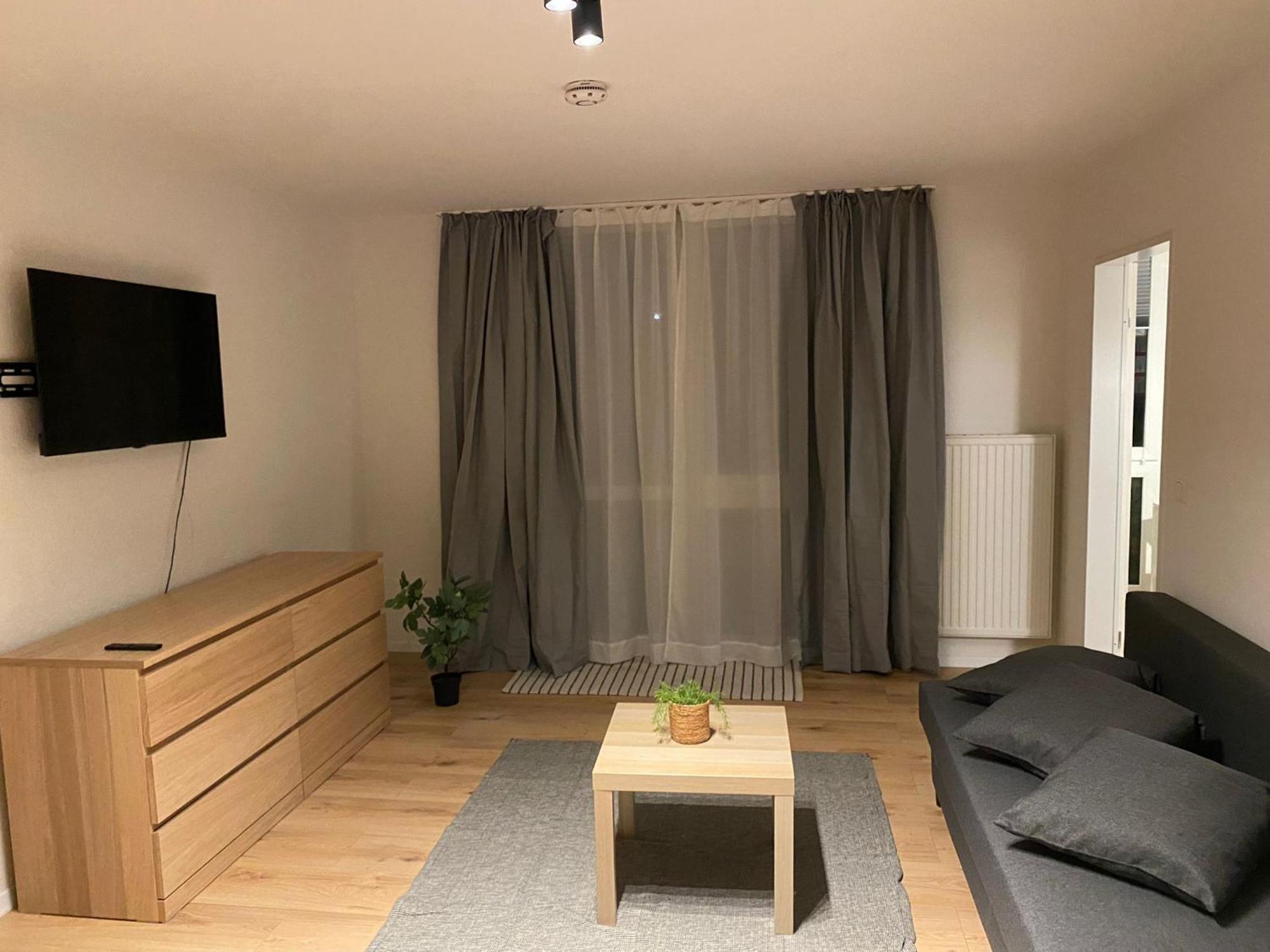 Sweet Home Apartment Hannover West - Contactless Check-In Экстерьер фото