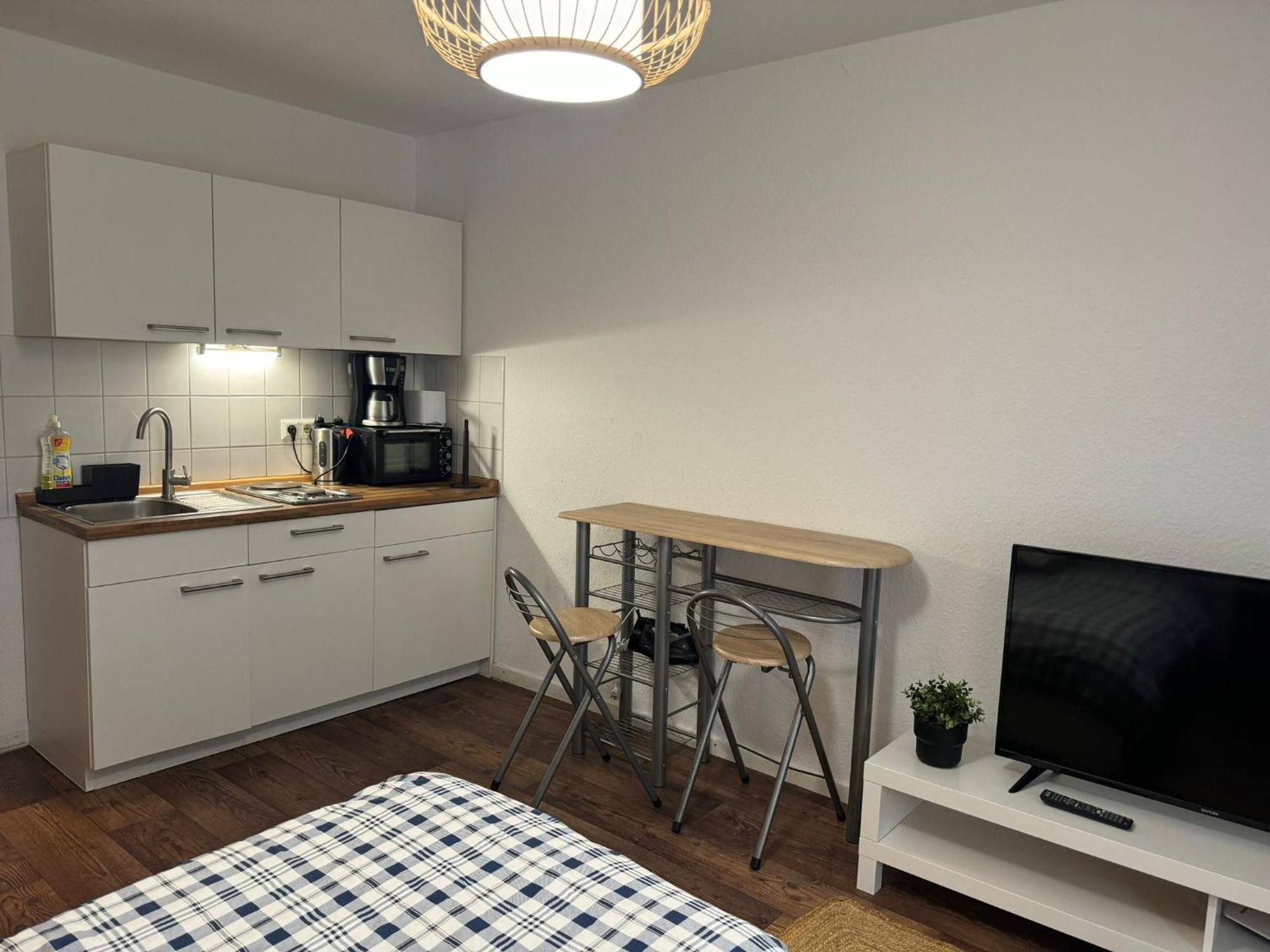 Sweet Home Apartment Hannover West - Contactless Check-In Экстерьер фото
