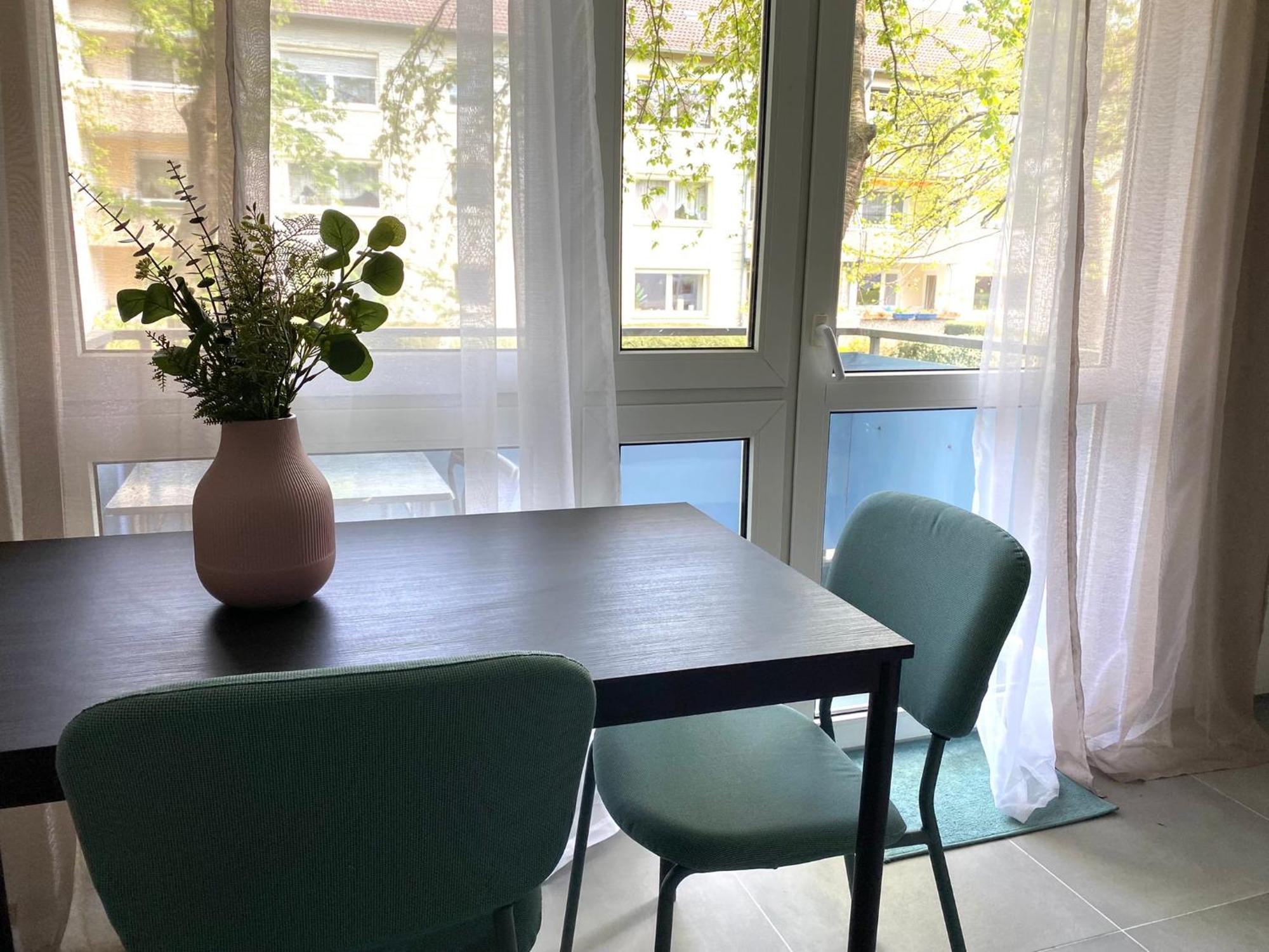 Sweet Home Apartment Hannover West - Contactless Check-In Экстерьер фото
